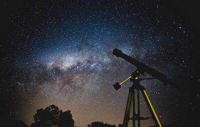 Extrañas luces en el cielo: qué son y dónde se han visto
