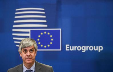El Eurogrupo pacta medidas por medio billón de euros, pero sin coronabonos