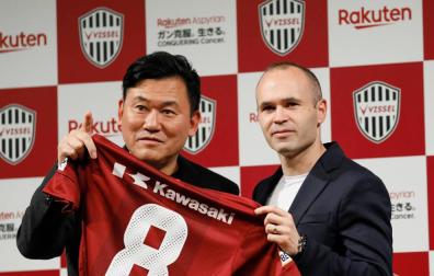 Iniesta, presentado por el Vissel Kobe "Confío en este proyecto muy interesante"