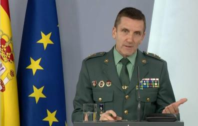 El Jefe del Estado Mayor de la Guardia Civil, el general José Manuel Santiago, en la rueda de prensa.