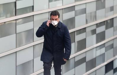 Dimite el alcalde de Badalona tras ser arrestado por atentado a la autoridad