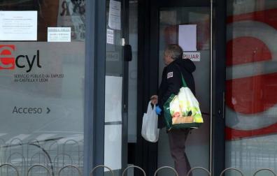 El paro sube en mayo en 26.573 personas