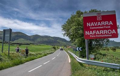 Muga del Navarra y del País Vasco en Genevilla.