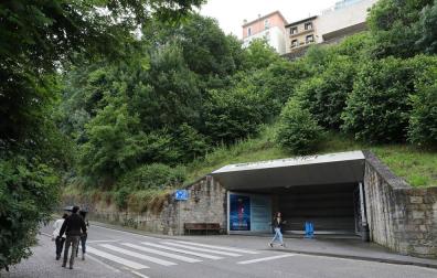 Sin fecha de apertura para los doce ascensores urbanos