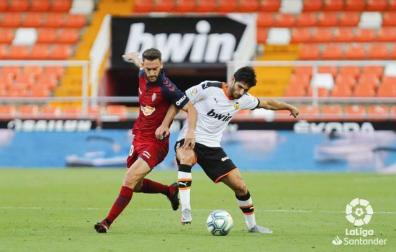 Roberto Torres y Guedes, en el partido de este domingo.