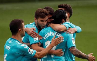 Imágenes del partido entre Eibar y Osasuna disputado en Ipurura