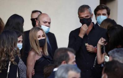 Imagen de Ana Obregón en el funeral de Álex Lequio