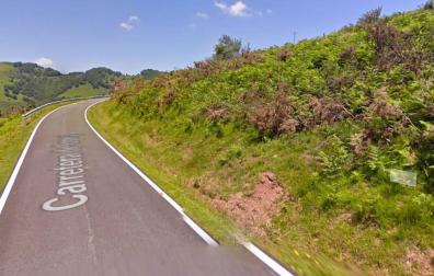 Herido un ciclista tras sufrir una caída en Baztan