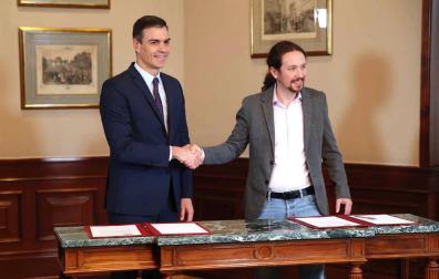 Sánchez e Iglesias firman un preacuerdo para un Gobierno de coalición
