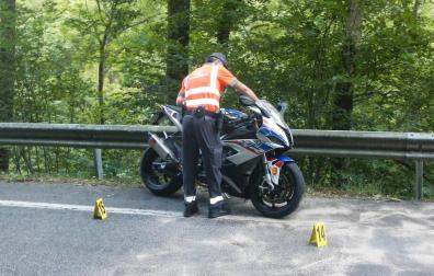 Fallece un motorista en un accidente en Valcarlos