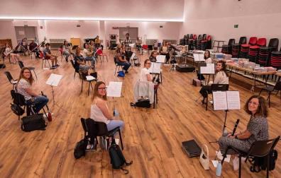 Ensayando como consuelo