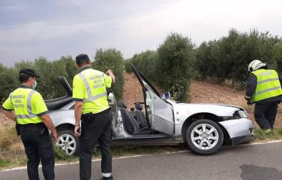 Un herido grave tras una salida de vía en la NA-6710