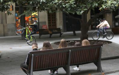 Navarra registra 58 nuevos positivos de coronavirus y otros cuatro brotes