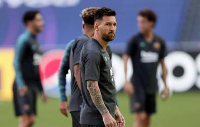 Messi reta a Lewandowski