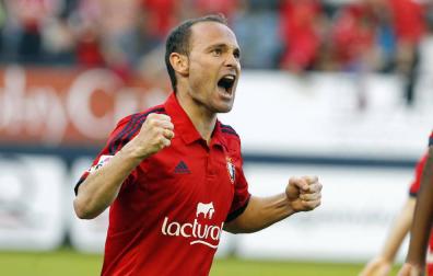 Nino celebra con rabia su gol contra el Numancia