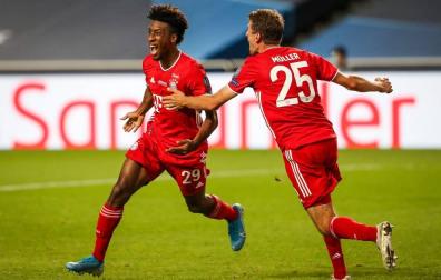 Coman y Müller celebran el único gol del partido.