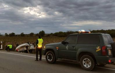 La Guardia Civil atiende una salida de vía sin heridos en Corella