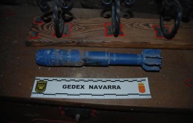 La Guardia Civil halla dos artefactos explosivos en Lizarraga y Mendigorría