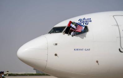 El 'vuelo de la paz' conecta por primera vez Israel con Emiratos Arabes Unidos