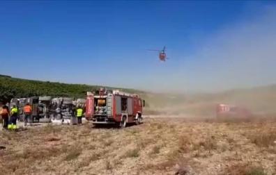 Herido un camionero en un camino rural de Caparroso