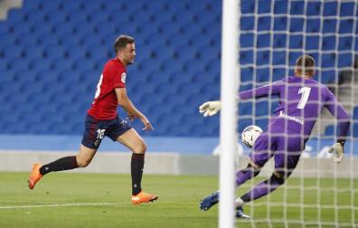Juan Villar, en acción en el amistoso del pasado sábado en el Real Arena de San Sebastián.
