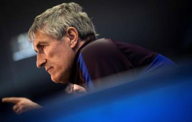 Setién: "A mí habladme de fútbol, por favor; lo demás no me interesa"