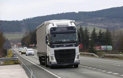 N-121-A: un compromiso con soluciones (o como escurrir el bulto)