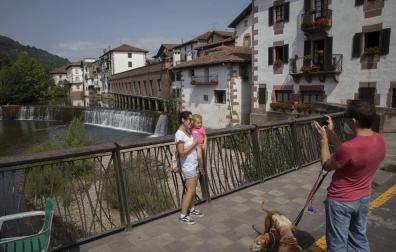 Elizondo, entre el comercio y el turismo