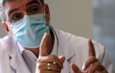 Alfredo Martínez, gerente del CHN: "El sistema navarro podría controlar hasta 250-300 casos; estas dos semanas son críticas"