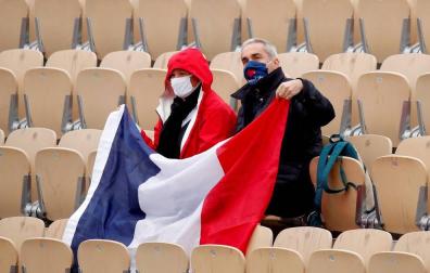 París entra este lunes en alerta máxima por la expansión del coronavirus