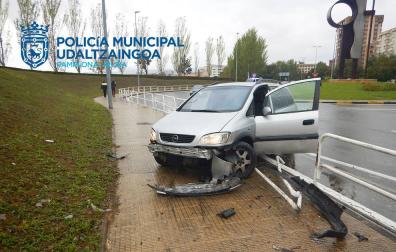 La lluvia causa varias salidas de vía en las Pamplona