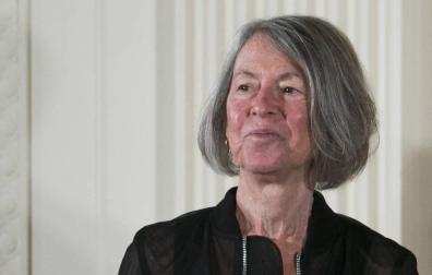 La poeta Louise Glück, en una imagen de 2015.