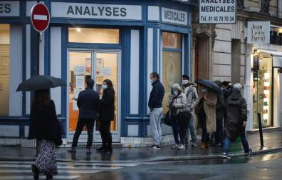 Francia tiene ya ocho ciudades en alerta máxima por el avance de la epidemia