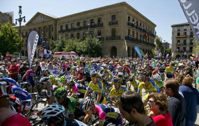 La Vuelta a España cortará el tráfico en Pamplona