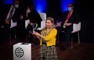 Sáenz de Urturi: "Leonor de Aquitania fue mujer pionera que reprendió a papas"