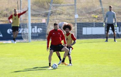 Aridane y David apuntan a titulares en Ipurua