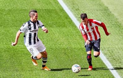 Berenguer y Williams reflotan al Athletic en un gran partido