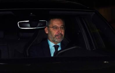 Bartomeu cede y dimite como presidente del Barça