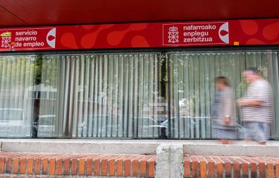 El paro registrado en febrero baja en 522 personas en Navarra