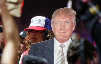 Trump no aporta pruebas pero denuncia votos "ilegales" en Pensilvania