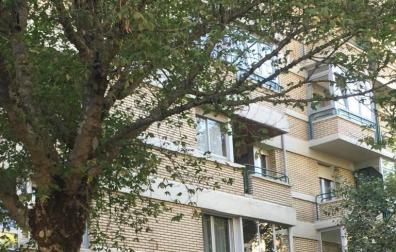 Calle Fuente del Hierro de Pamplona donde una mujer ha caído de un cuarto piso