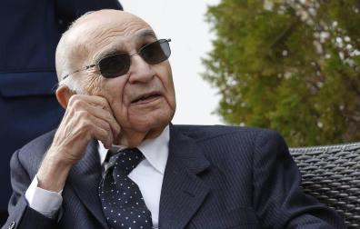 El poeta Francisco Brines en un homenaje celebrado en 2019 en su casa de Oliva