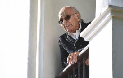 El poeta Francisco Brines celebra en su casa que se le ha otorgado el Premio Cervantes 2019