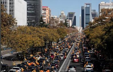 Miles de vehículos llenan las calles de más de 50 ciudades contra la Ley Celaá