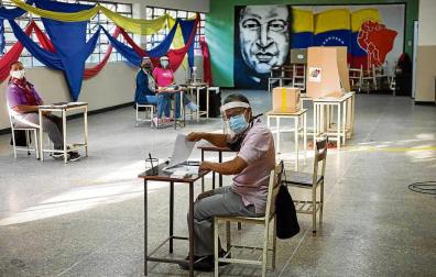 Maduro recupera el control del Parlamento pero pierde legitimidad