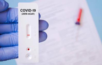 Las farmacias cuentan ya con guías informativas sobre los test rápidos de anticuerpos