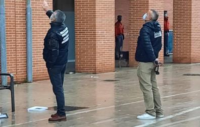 Un hombre se atrinchera con un menor en una vivienda en San Jorge