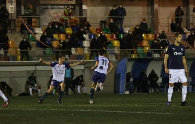 Imágenes del partido de primera ronda de la Copa del Rey disputado entre la Mutilvera y el Racing de Santander en Mutilva.