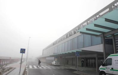 Niebla en el aeropuerto de Noáin.