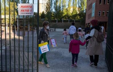 Educación y sanidad tiran del empleo en un año empañado por la pandemia